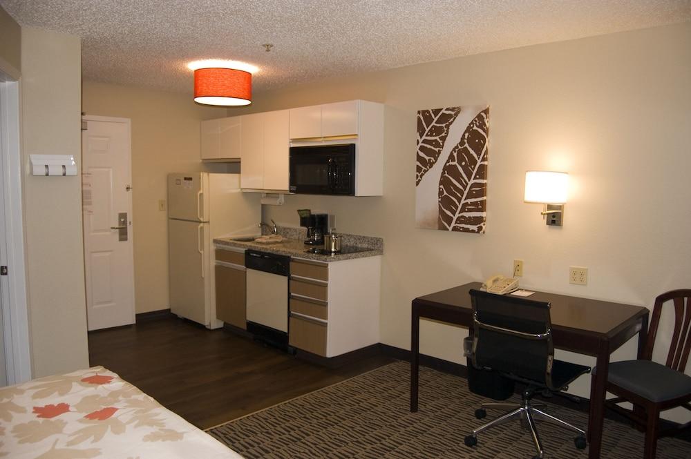 Mainstay Suites Hartford Meriden Exterior foto