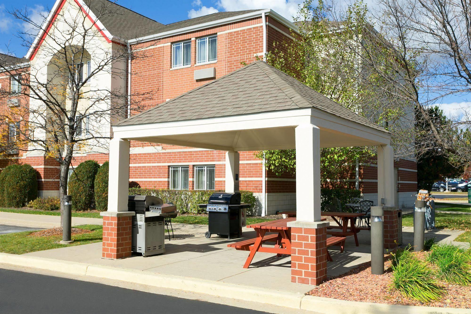 Mainstay Suites Hartford Meriden Exterior foto
